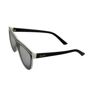 Quay Australia Hollywood nights Sunglasses mirrored lenses